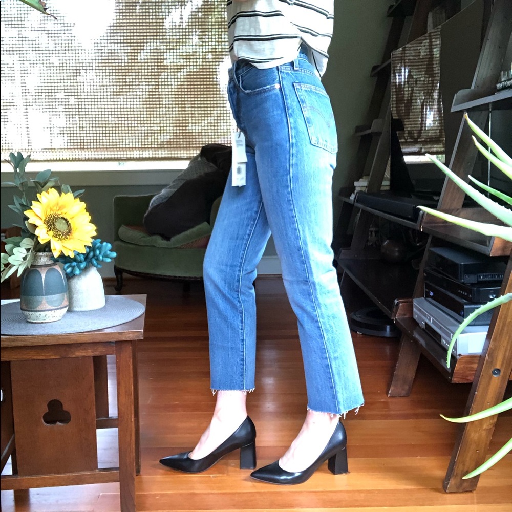 NWT Levi’s Wedgie Straight Crop Ankle Jeans - Picture 2 of 8